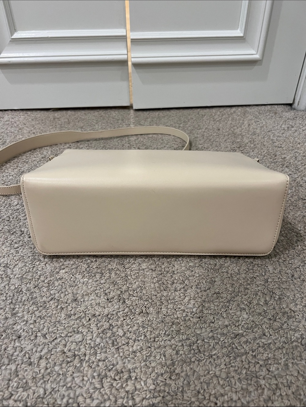 Loro Piana Cream Leather Crossbody with Gold-Tone Accent - Picture 7 of 10